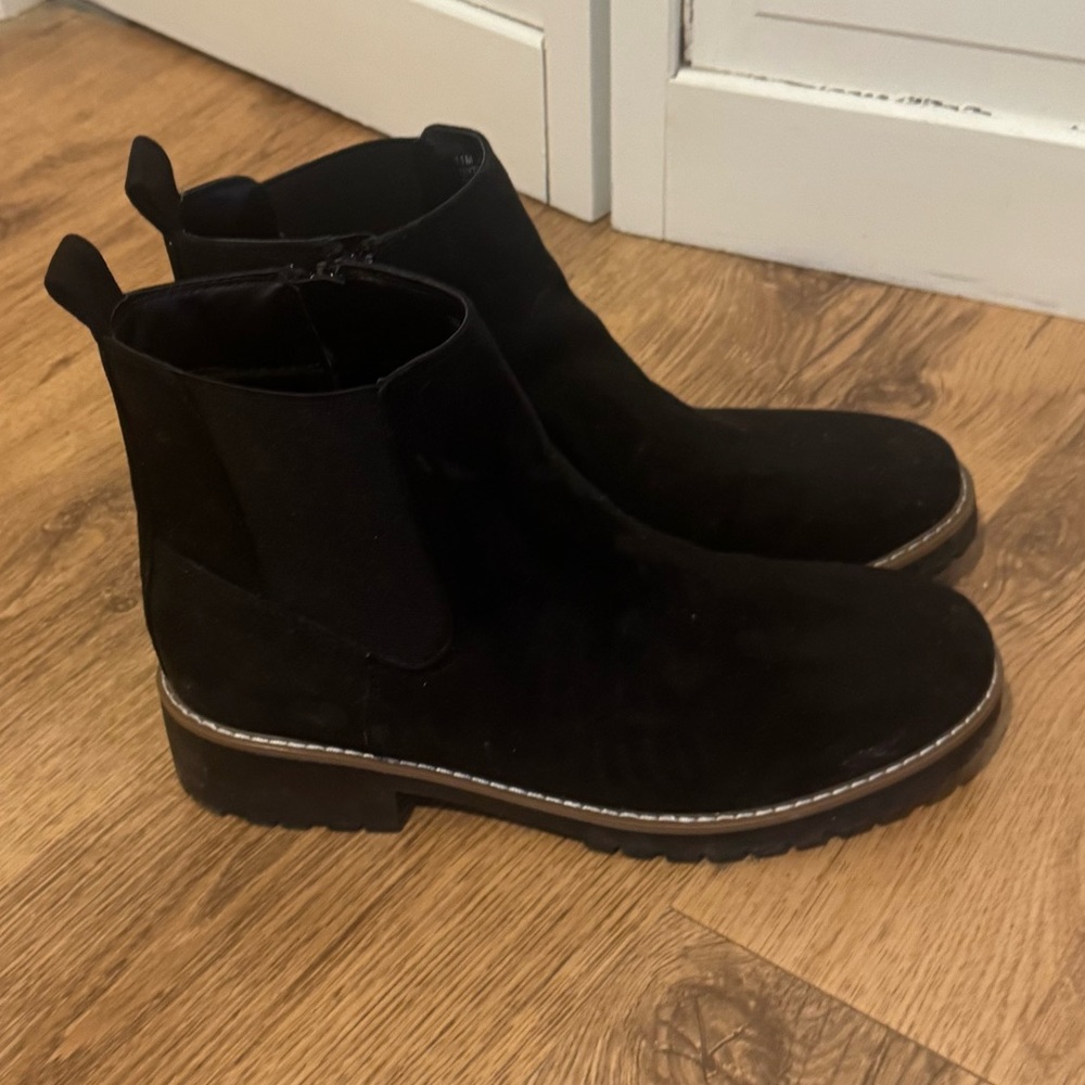 Ankle boots size 11